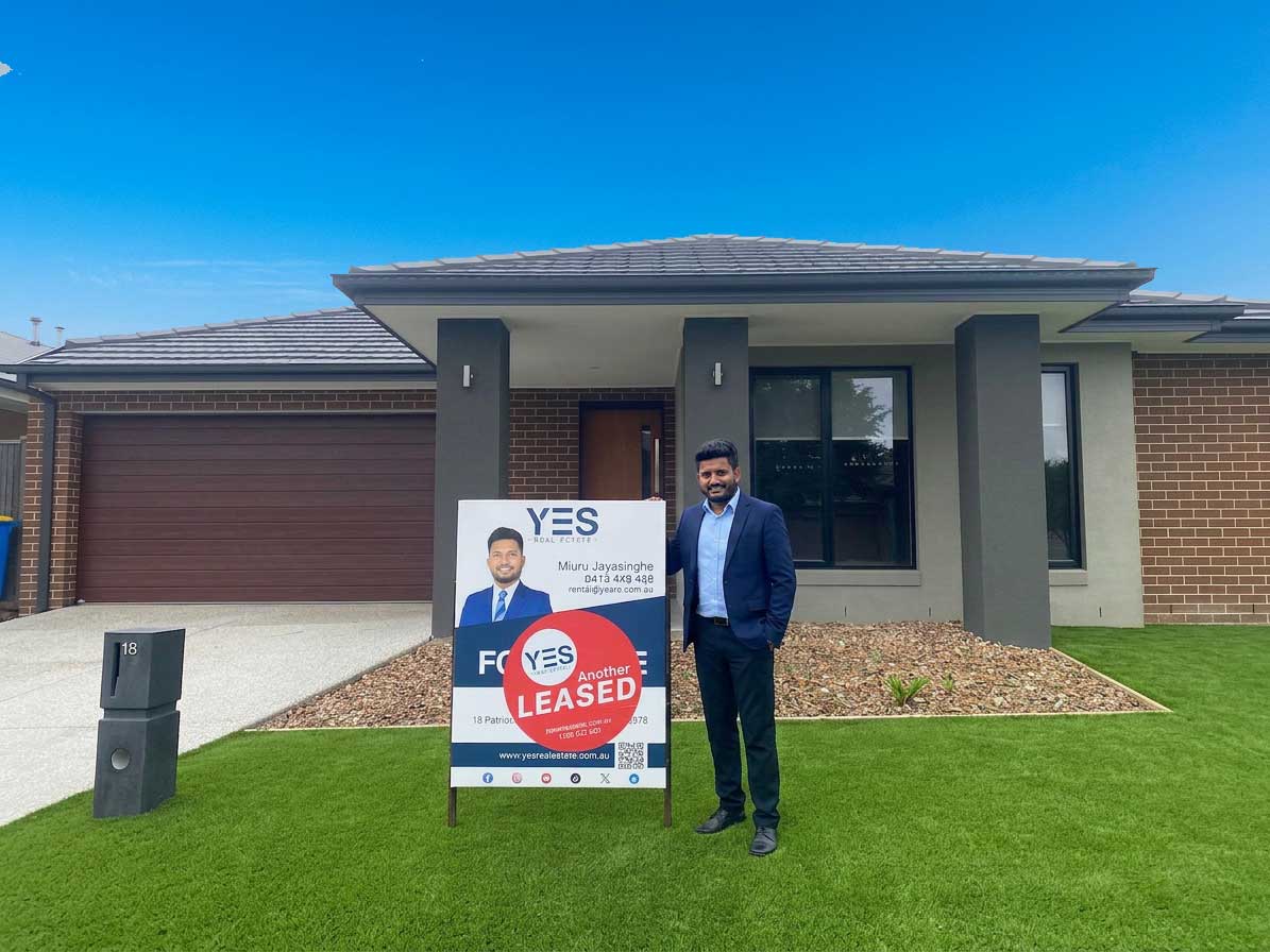YESRealEstateAu's tweet image. 🔥𝗦𝗧𝗥𝗢𝗡𝗚 𝗟𝗘𝗔𝗦𝗜𝗡𝗚 𝗣𝗘𝗥𝗙𝗢𝗥𝗠𝗔𝗡𝗖𝗘 🔥

✅ A well-executed campaign led to another successful lease.

🎯 Miuru Jayasinghe brings consistency and professionalism to every listing.

🌐 yesrealestate.com.au

#YesRealEstate #realestate #rented #leased #melbourne