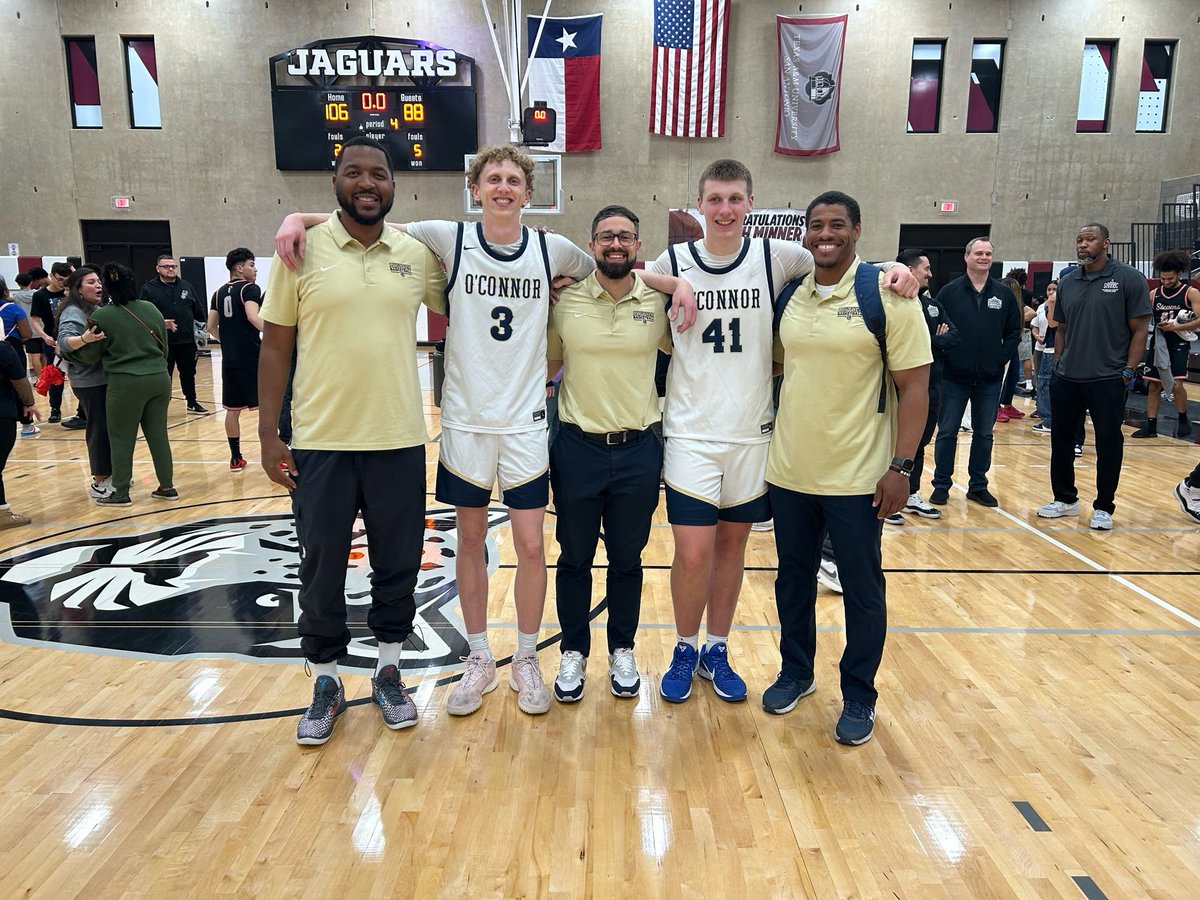 O'Connor Basketball tweet media
