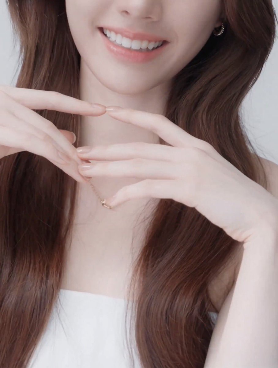 15.kชน์ tweet media