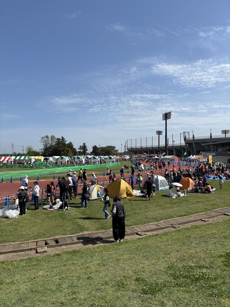 たな子 tweet media