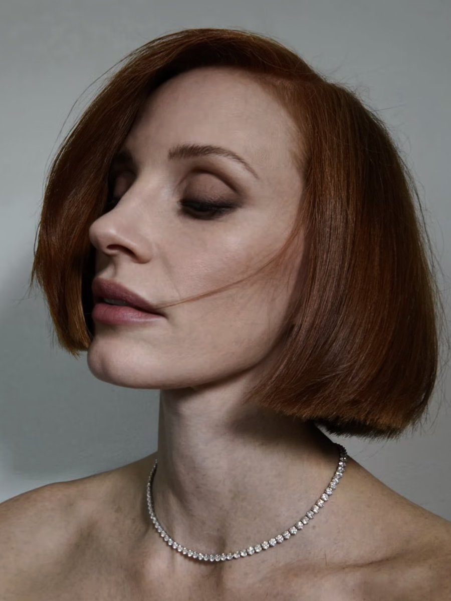 brandonwilcox02's tweet image. The beautiful Jessica Chastain debuts new haircut! 

#New #Photo #JessicaChastain #Beautiful #Actress