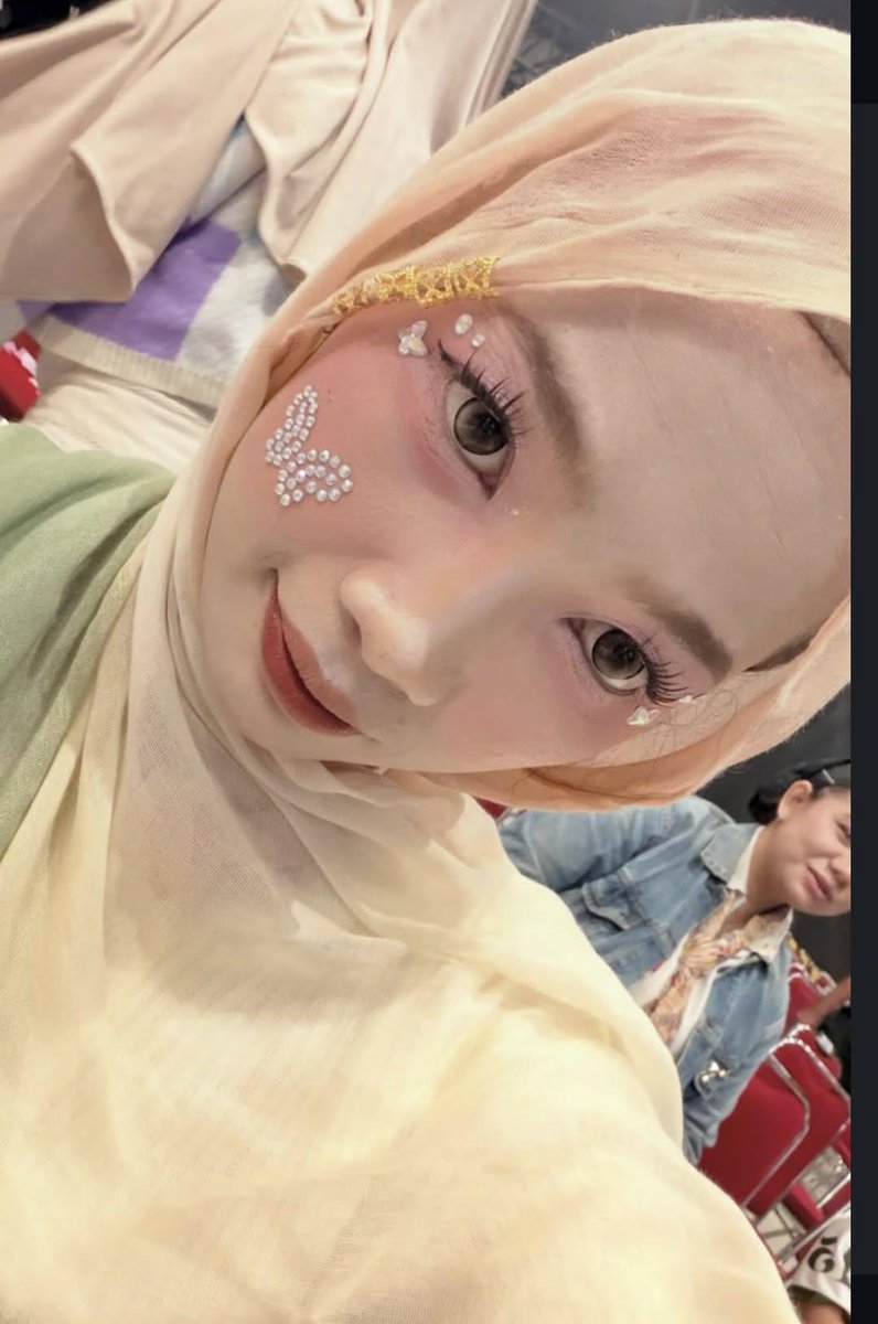 persona_mylife's tweet image. Ini salah satu contohnya yaa!!
#makeup #exomakeup #EXO #엑소 #weareoneEXO #eyesmakeup 
#EXOPLANET #EXhOrizon