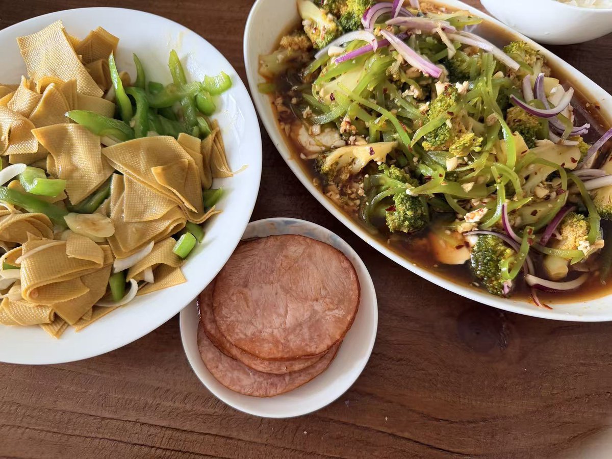 小林綠子 tweet media