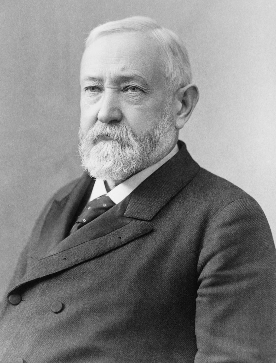 HistoryWJacob's tweet photo. Have you noticed the lack of facial hair on our Presidents?

The last president with a moustache was Taft in 1913.

And the last president with a beard was Harrison in 1893.

It's been over a century. 

It is long past time for the beard to return. https://t.co/TjIE80GmbS