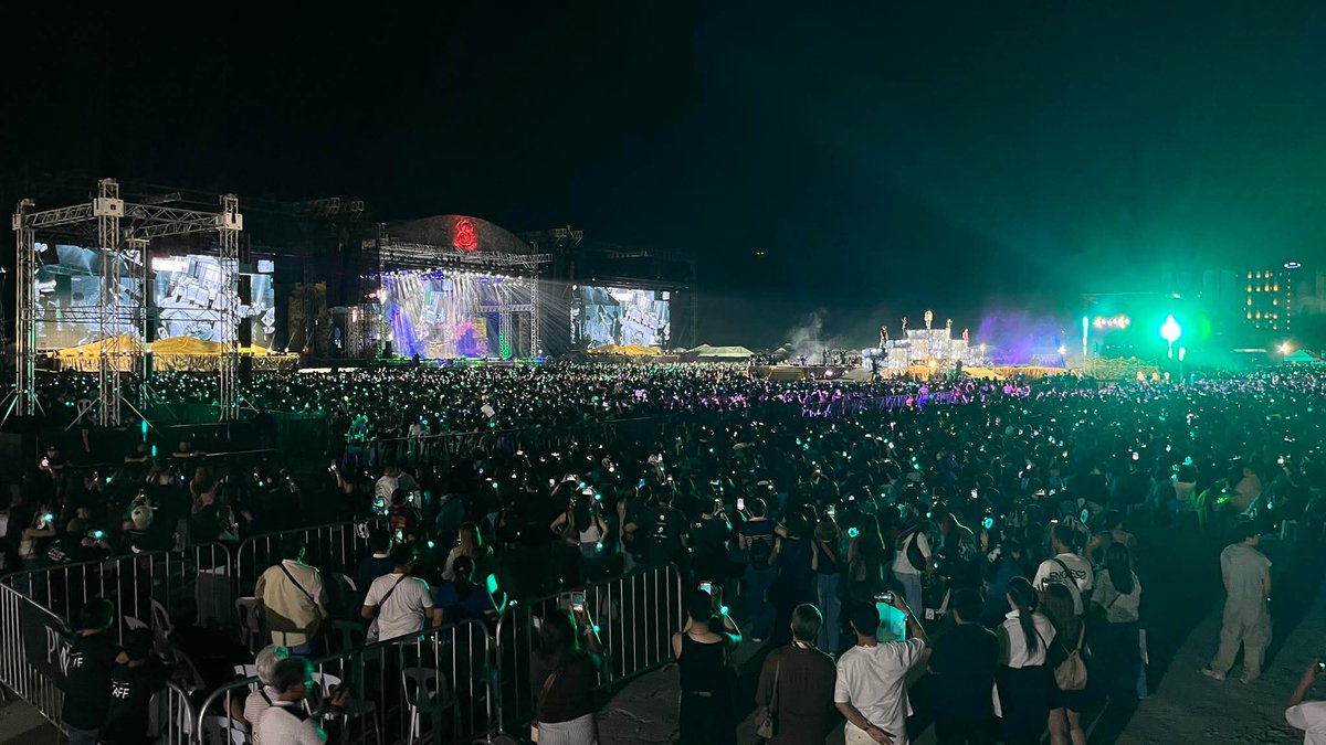 Wheneshday tweet media