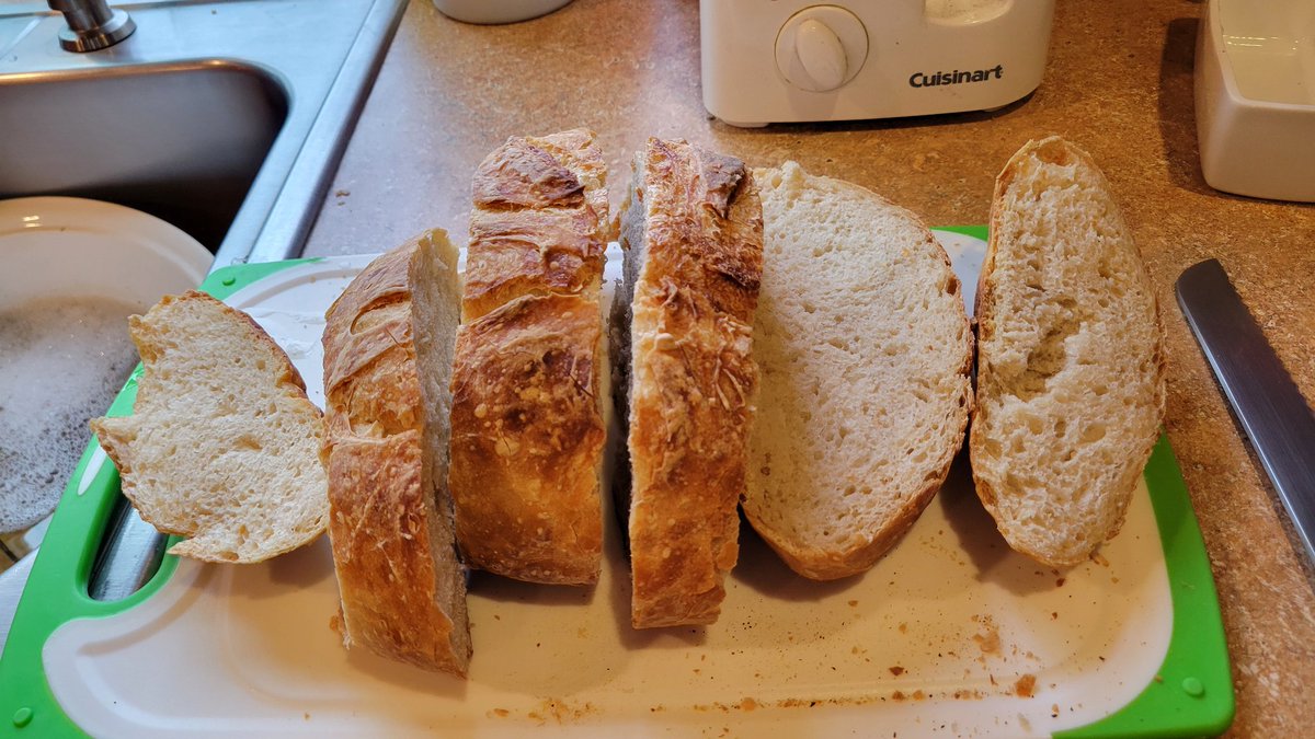 NatHeathirPhoto's tweet image. Baked sourdough bread today for the first time.  It's a little too brown, but I have some ideas to improve it.  The main thing it is simply starter, flour, water, and salt.  I ate it and it didn't hurt my stomach!!!  #sourdough  #baking