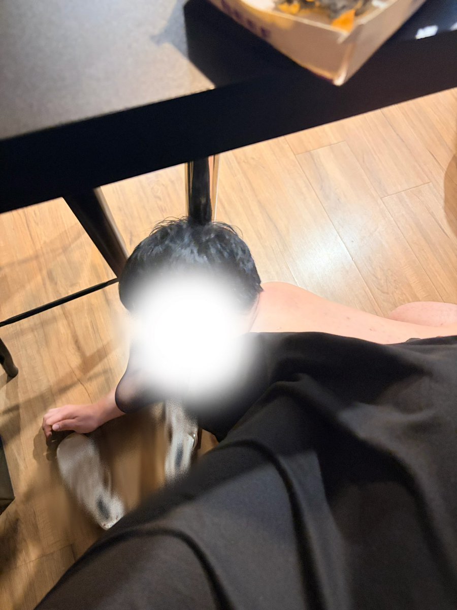 向我求饶（约调主页置顶 tweet media