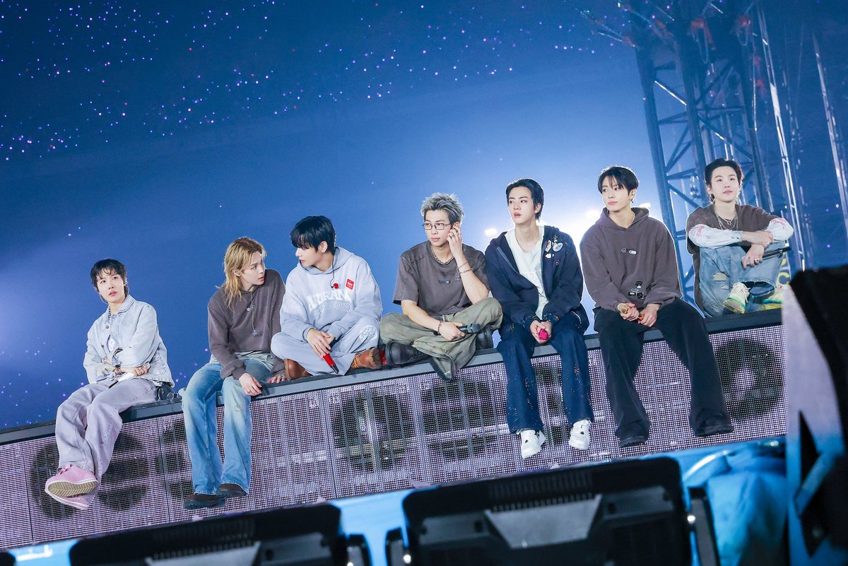 マキア編集部 tweet media