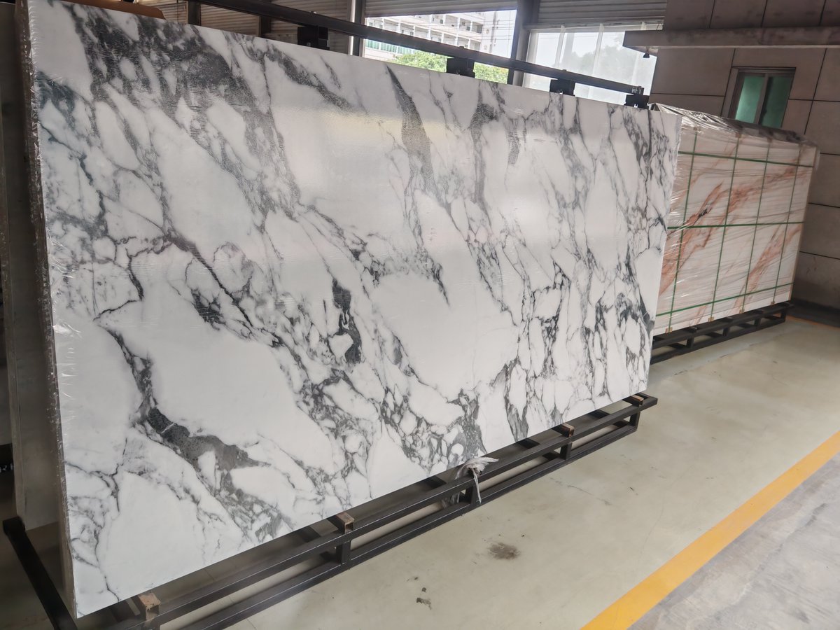 TinaQiuuu's tweet image. 3200×1600mm. 12mm precision. Italian engineering, factory-direct.
#sinteredstone #porcelainslab #largeformat #italianengineering #italianbeauty #calacattaviola #villadesign #luxuryproject #premiumstone #factorydirect