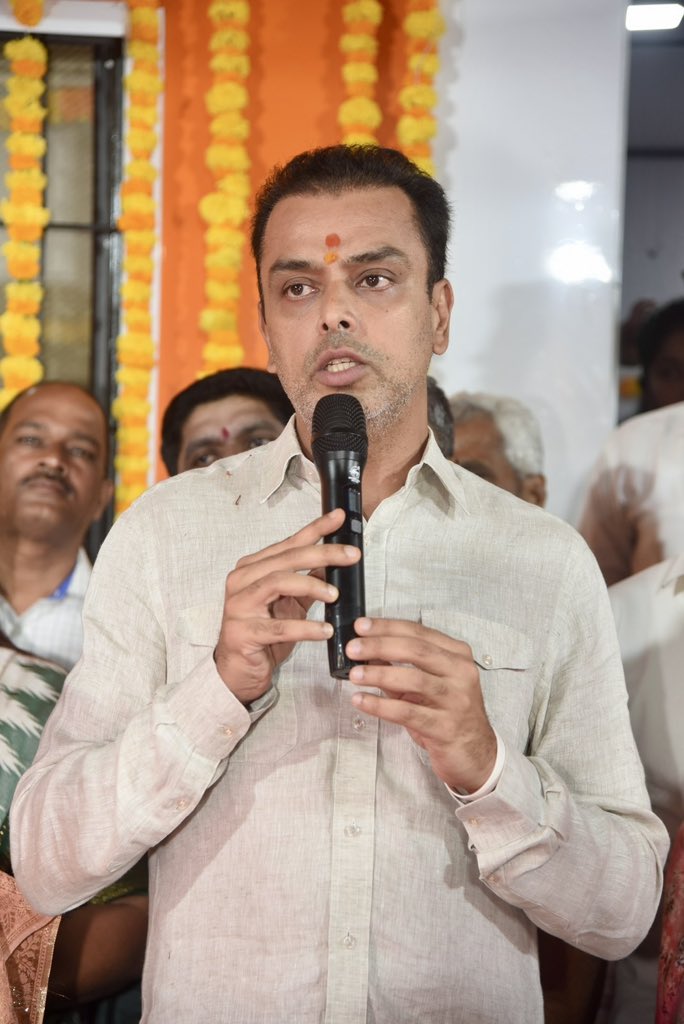 Milind Deora | मिलिंद देवरा tweet media