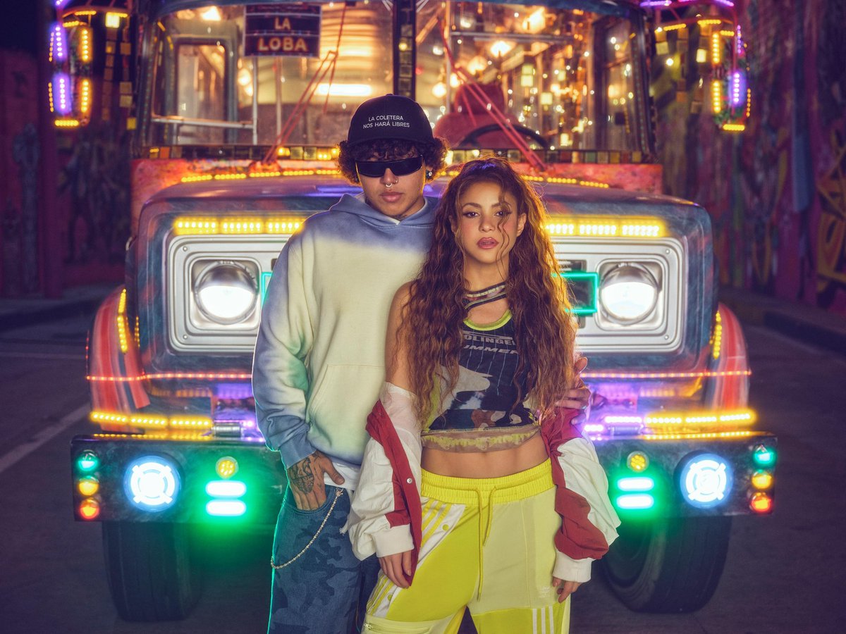 sonymusicca's tweet image. 🆕 @shakira y @beelecito lanzaron un EP de 3 canciones de “ALGO TÚ”, que incluye nuevos remixes de Shimza e Indira Paganotto, así como el tema original. El EP está disponible en todas las plataformas digitales. 

🎶 songwhip.com/shakira

#shakira #beele #remix