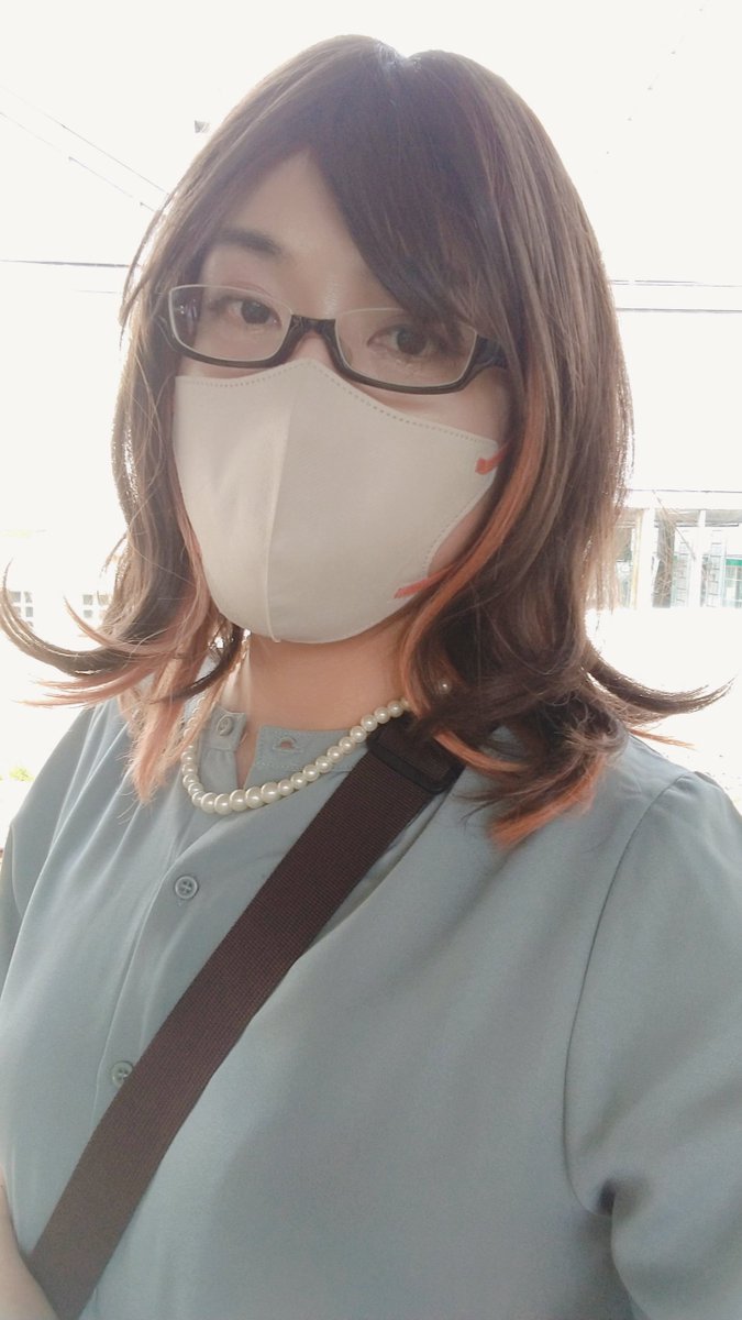 いえやす tweet media