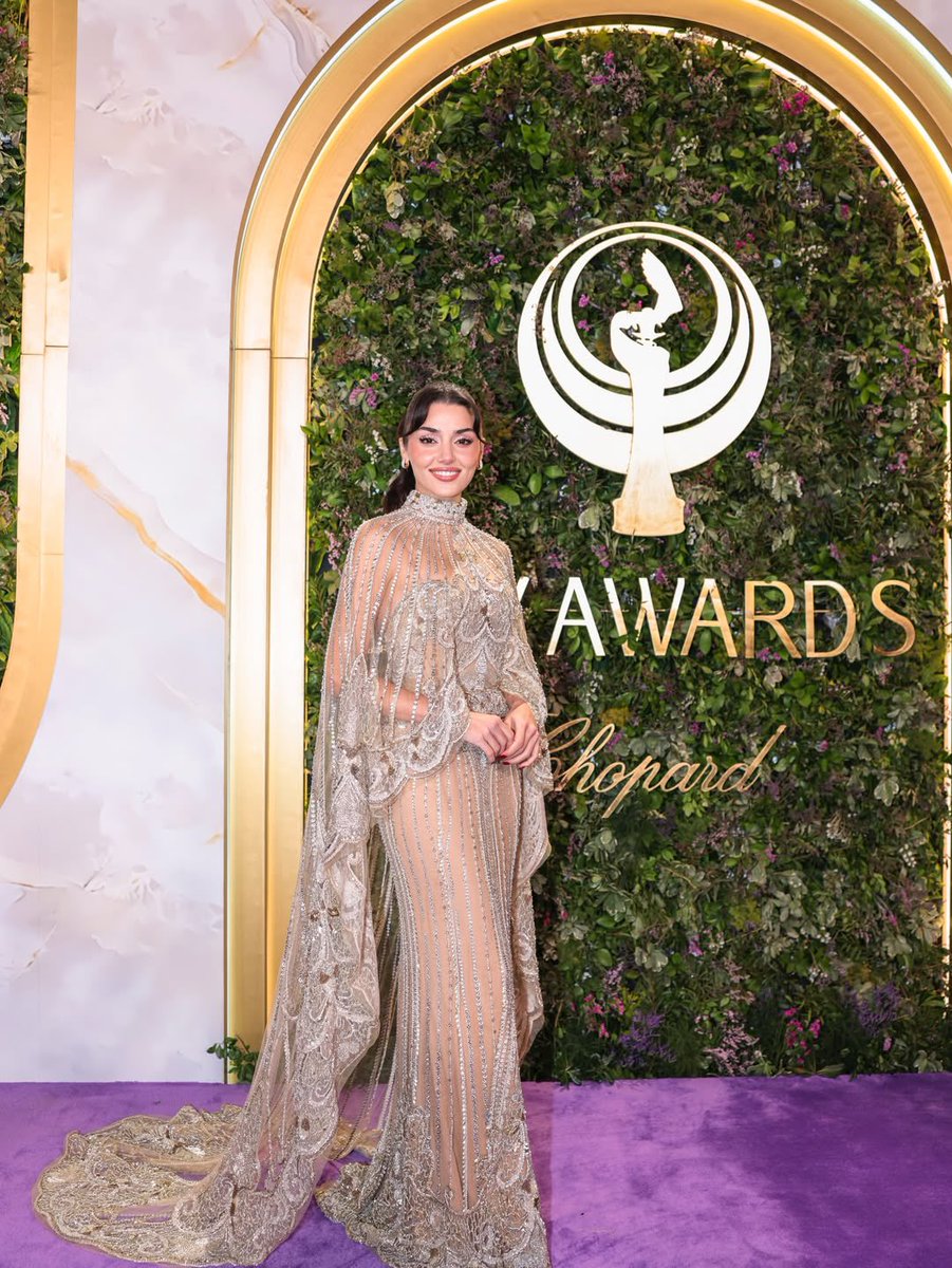 gomel966's tweet image. Aura Hande &amp;amp; JoyAwards2026
#HandeErçel #JoyAwards2026