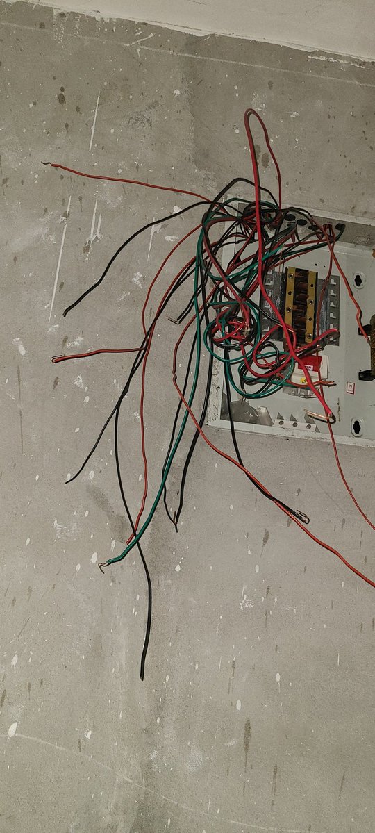 YungDizzy001's tweet image. This is what I know how to do best 
#electrical 
#Eng