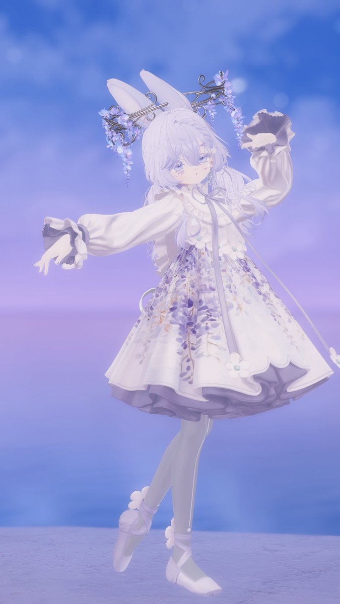 VR_fujimoriF's tweet photo. フィユエちゃんのデフォ服、真っ白だから模様入れるの楽しすぎるし神すぎる https://t.co/XF6bP4vr6p
