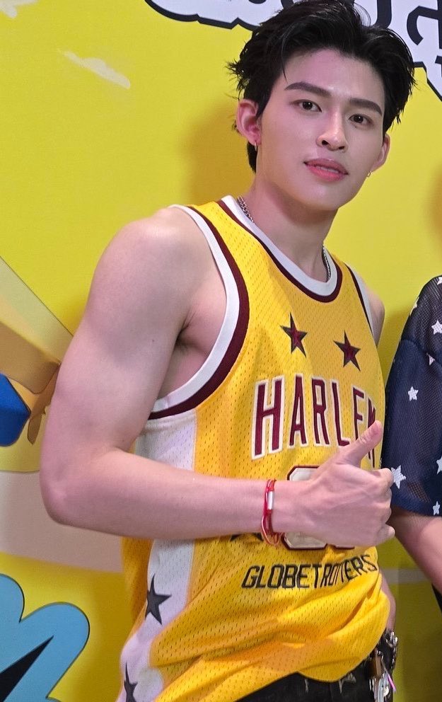 moje🍵 tweet media