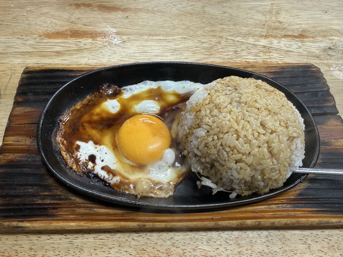 あきくん tweet media