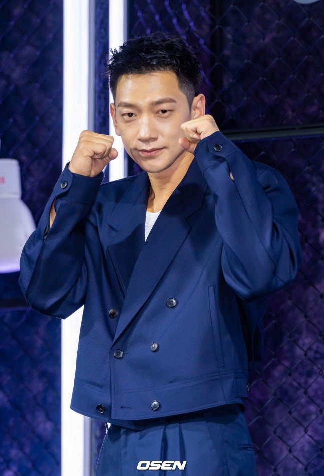 KoreanUpdates's tweet image. #RAIN reportedly will make a surprise comeback with a new song this May.

m.entertain.naver.com/now/article/10…
#KoreanUpdates VF