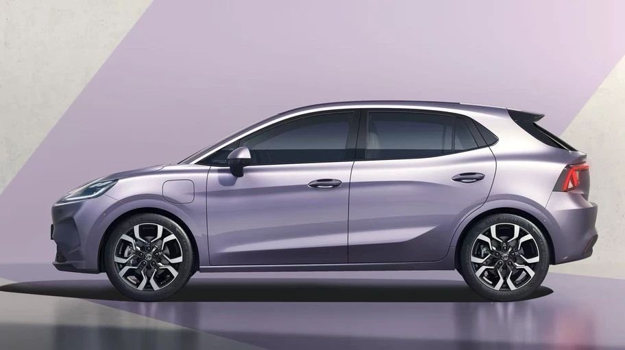 AutosyMas's tweet image. #MG presentó el nuevo MG4 2026, un hatchback eléctrico que integra IA, pantalla central de 15.6”, asistencias L2+ y opciones de batería con hasta 530 km de autonomía.
@MGMotorMx #MG4 #IndustriaAutomotriz #EV