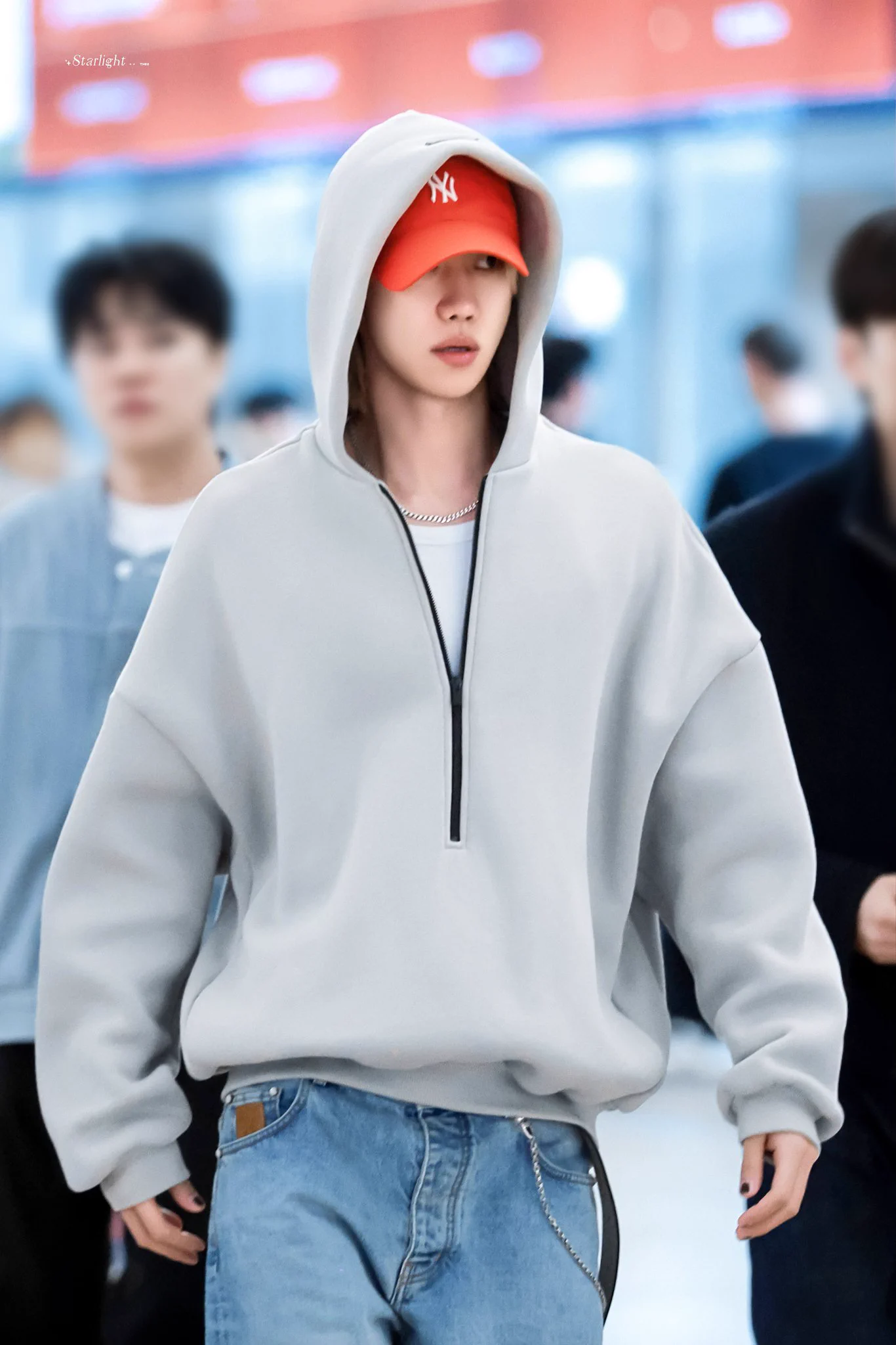 SEVENTEEN ミンハオ エキシビジョン SEVENTEEN's THE8 Turns Heads in Yohji Yamamoto at Milan D