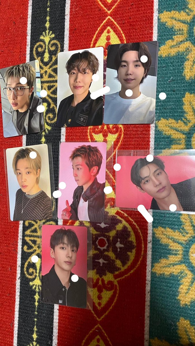 Namchin Yoongi/Saw OT7 at Goyang tweet media