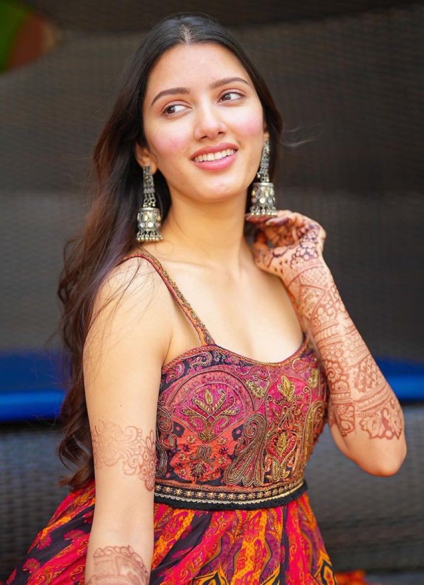 Riya Mitra tweet media