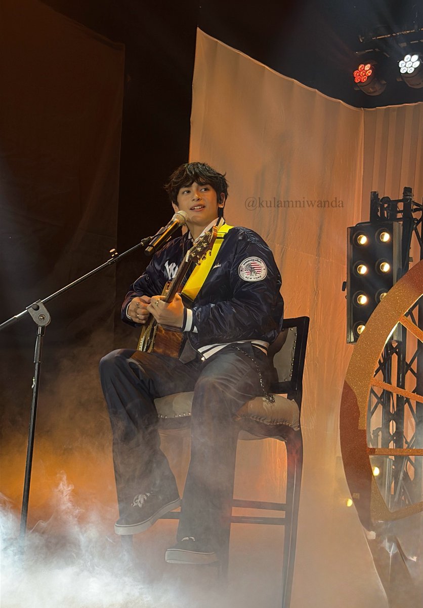 kulamniwanda's tweet photo. a little photo dump from heath’s fan jam

#MoyClipThatWithFujifilm https://t.co/GGZBcE0n1D