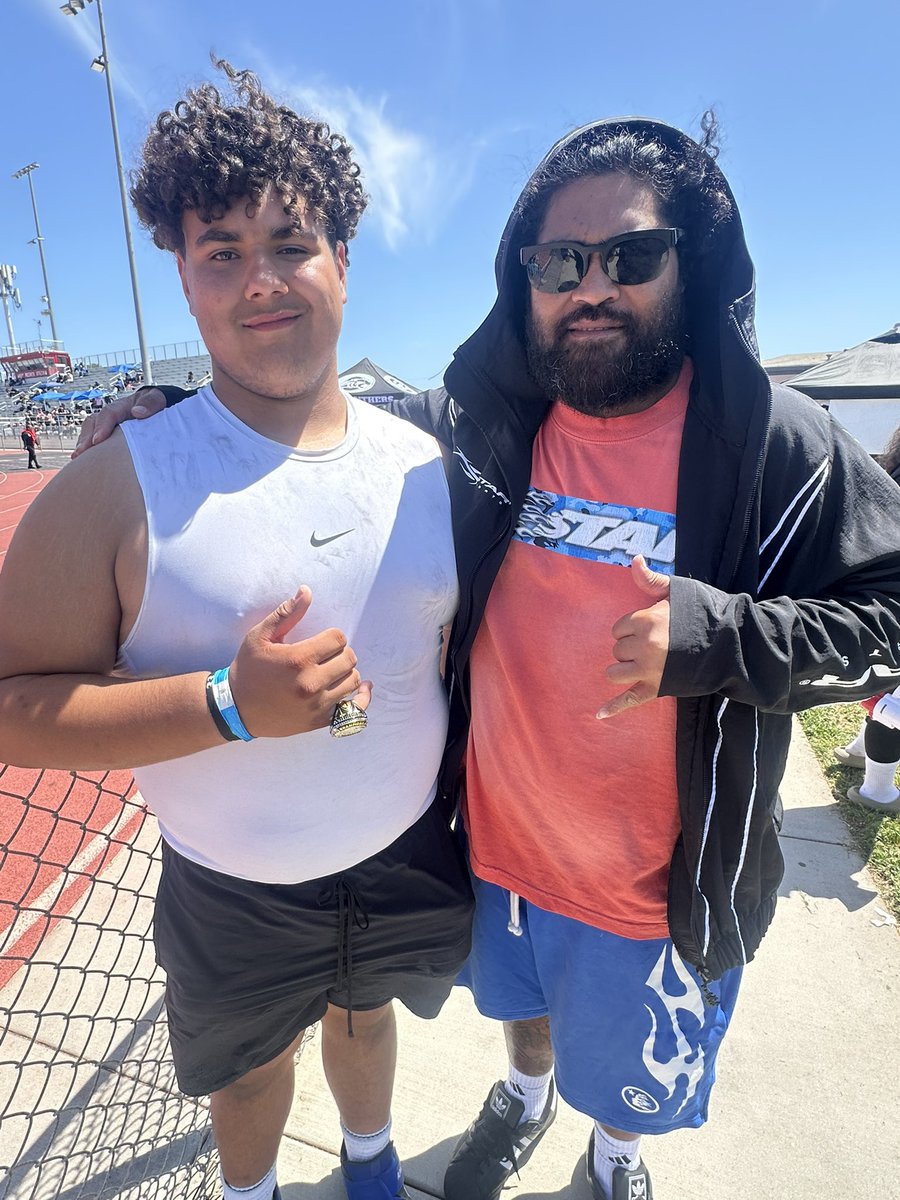 GabrielRuiz2011's tweet photo. When coach shows up, you show out! Offense. Defense. Didn’t leave the field. #Classof2030 #5v5 #hellstar https://t.co/LPrbBG1YT7