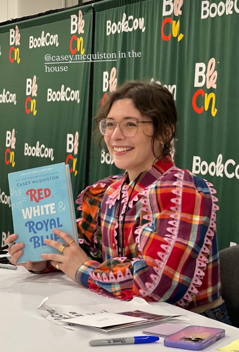 Casey Mcquiston STUNS with the Red White and Royal Blue Collector’s Edition🩵

via angelinearodriguez on ig