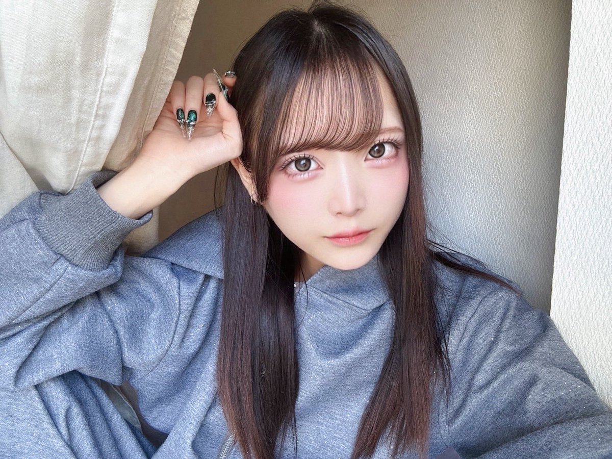 皇 れあ tweet media