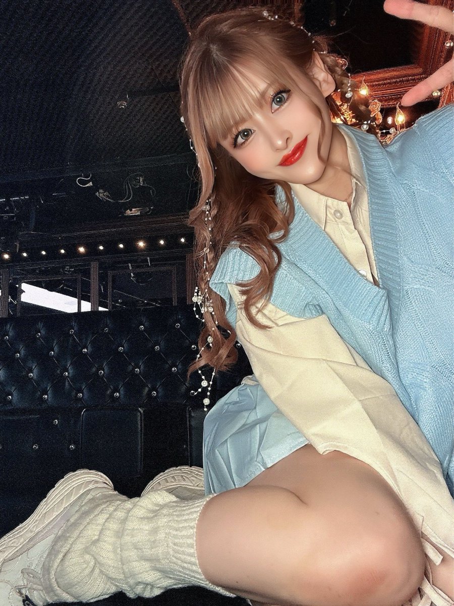 uRaRa🐿ྀི🌻Burlesque tweet media