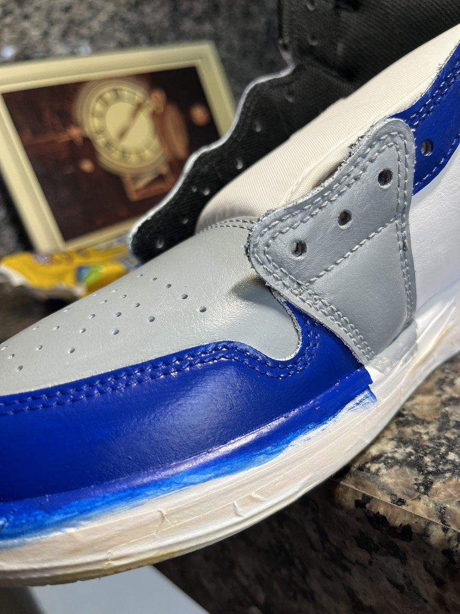 soymiguelgil's tweet image. Chequen estos tenis que estoy personalizando. #enproceso #custom #torovalenzuela @ROXSystem  🔥🔥🔥🫡🇲🇽