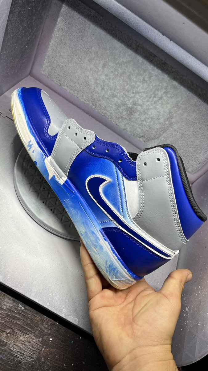 soymiguelgil's tweet image. Chequen estos tenis que estoy personalizando. #enproceso #custom #torovalenzuela @ROXSystem  🔥🔥🔥🫡🇲🇽