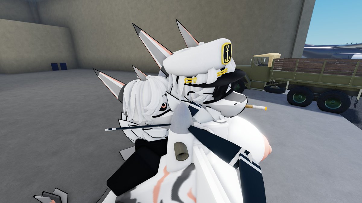 Zincmachine's tweet photo. Log #0: The Aeromorphs have been publicly propagating again during work hours,  please fix this. -A
Quick post of my favorite plane couple
#rr34 #nsfw #hyper #furry https://t.co/Zqn3KYkPAK