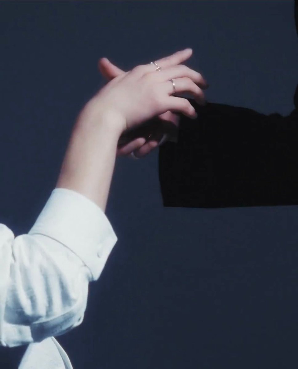 𝐡⋆𝐫𝐢 (kinda ia) tweet media