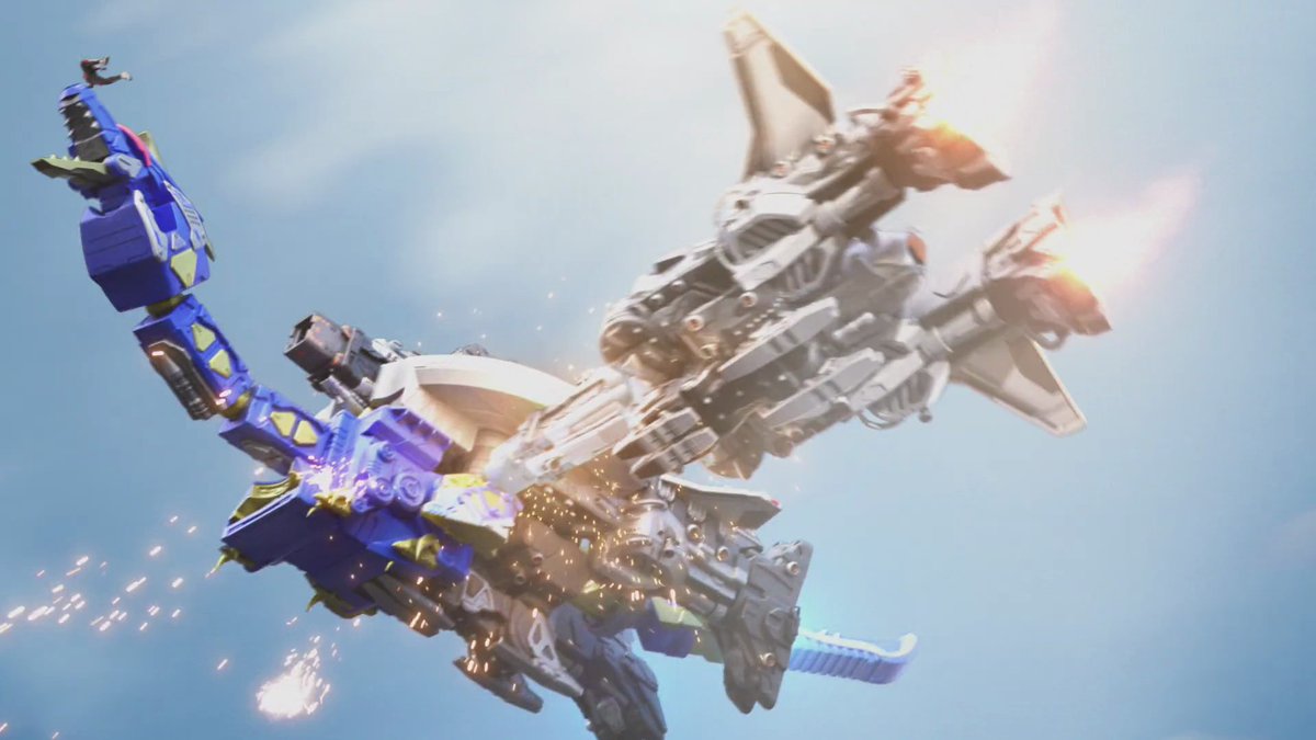 SentaiFive's tweet image. Carel sends in another Cosmo Gavarion, to stop Raiya

#GavanInfinity #ProjectRED