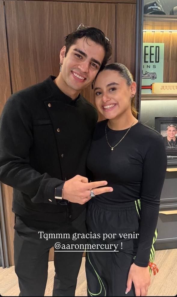 val ★ | buzón de cumple! 🎂 tweet media