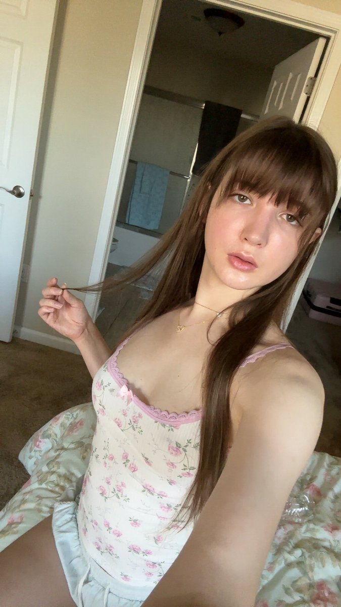 klv LaNa 🏳️‍⚧️🥵 tweet media