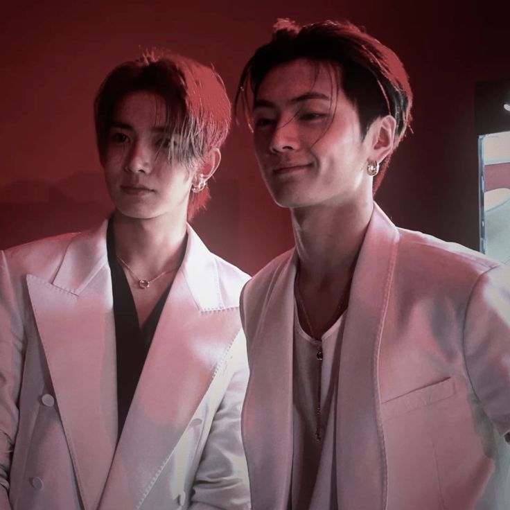 ♰ Decelis ledger ⁷ ♰ In blood and fate tweet media