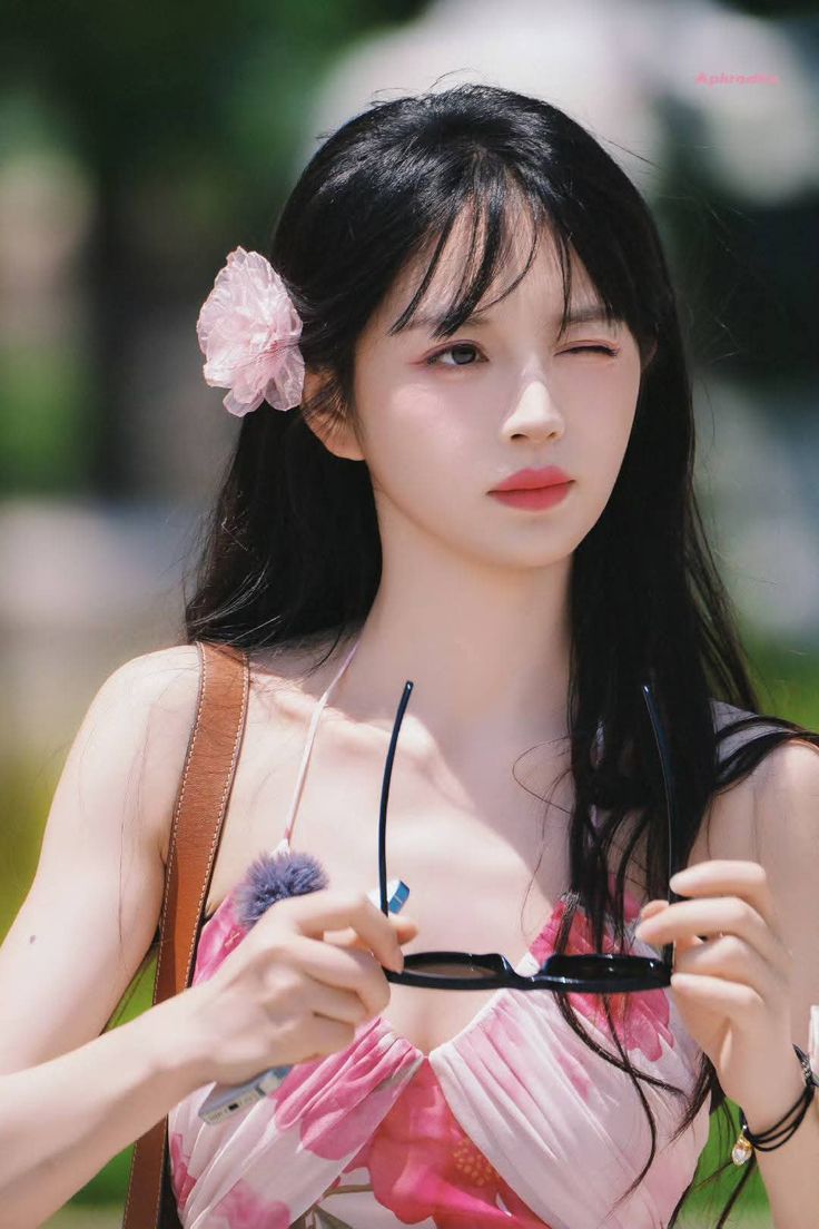 บันนี่งับ 🐰 tweet media