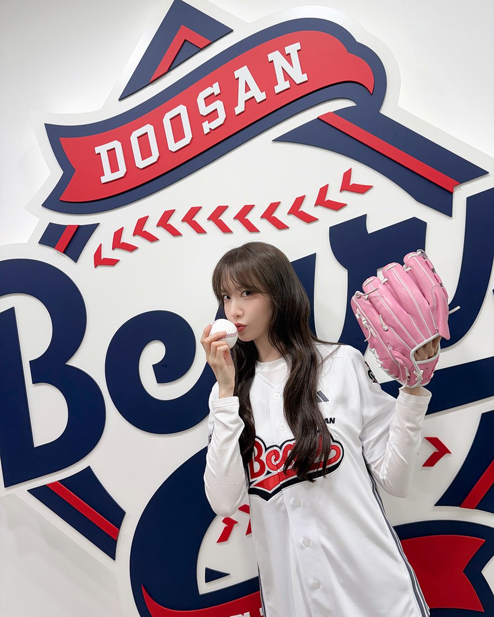 임윤아 LIM YOONA tweet media