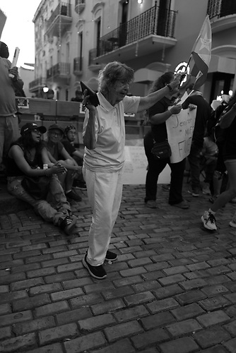 remmaphoto's tweet image. “Sin Editar” #leicaq2monochrome #28mm #noir #calleresistencia #fueraluma by Rolando Emmanuelli-JimEnez dlvr.it/TS6ttG #sineditar #remmanuelli