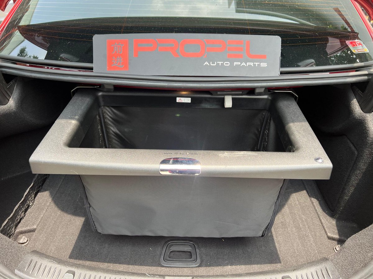 propelauto's tweet image. 🚗✨ MERCEDES E-CLASS BOOT STORAGE BOX – AVAILABLE NOW

Upgrade your practicality with this OEM boot storage compartment — clean, functional, and ready to install.

⚡Limited stock – fast-moving item

#MercedesBenz #EClass #BootStorage #AutoPartsSG #WorkshopDeals #PropelAutoParts