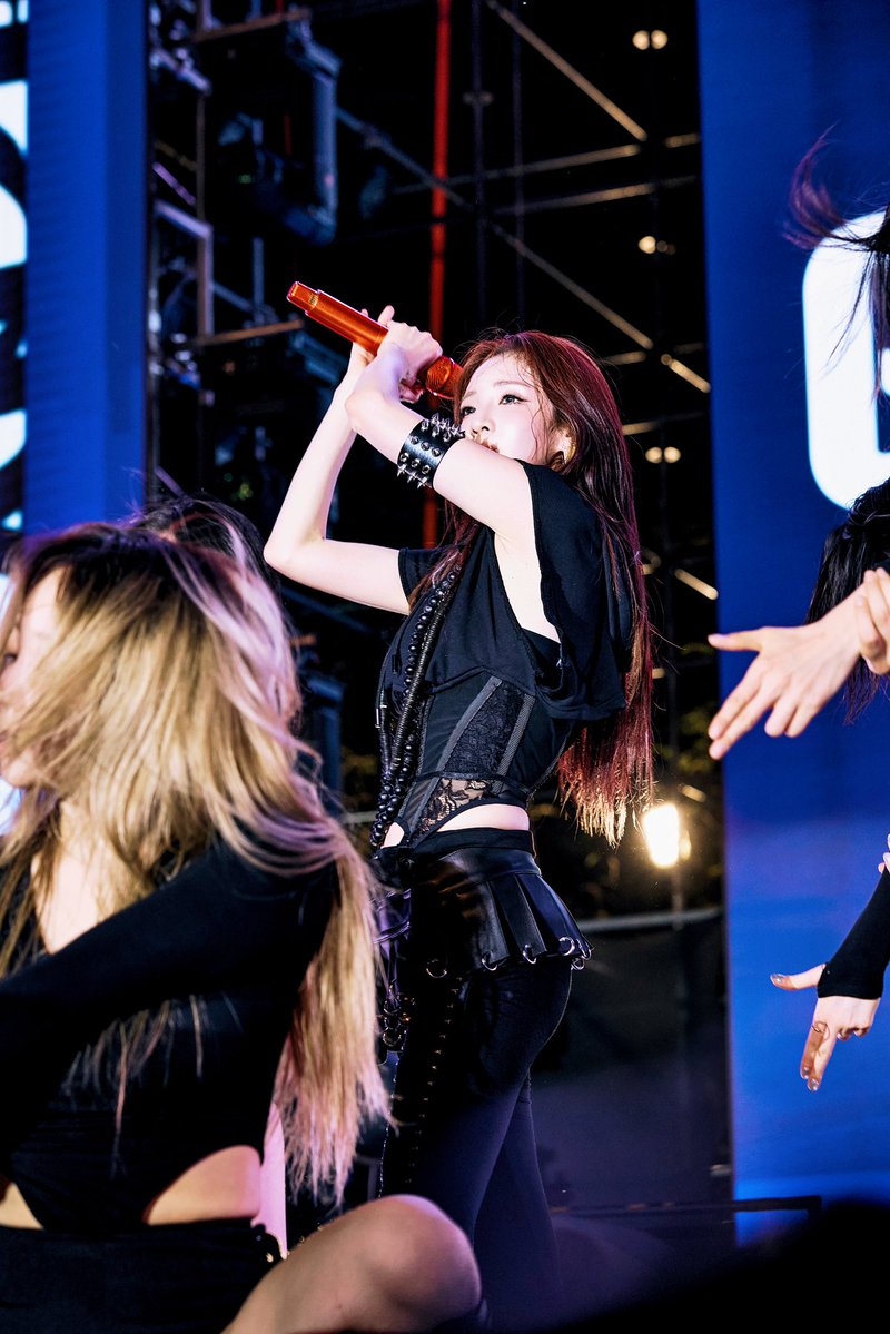 Sandara Park tweet media