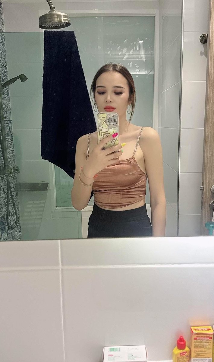 แอนนาแอบแซ่บอ้อมน้อย😋 tweet media