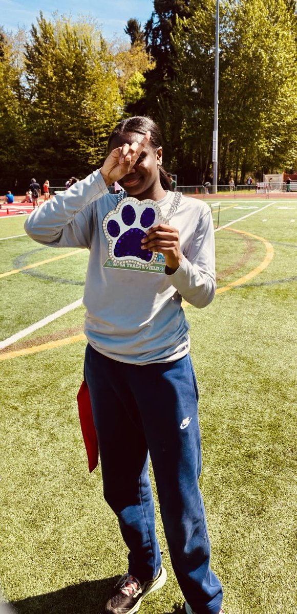 TrackHeritage's tweet photo. Makayla Lawrence is one of one as she celebrates her 100m victory at the Willamette Falls Invitational. She ran a GSHL 3A leading 12.38 seconds!!! @MegWochnick 
#PawsUp 🐾
#PackMentality 
#PowerOfThePack https://t.co/RfdWbx601p