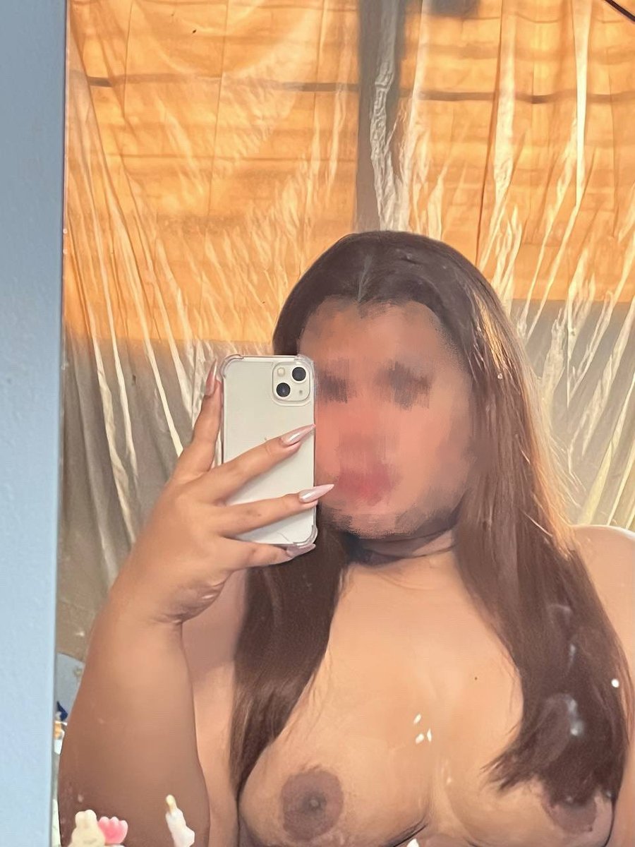 สาวสองนะค้าา🐷🐷 tweet media