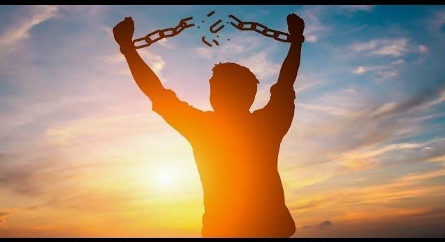 Samweigo's tweet image. 8 months without smoking weed
#Progress