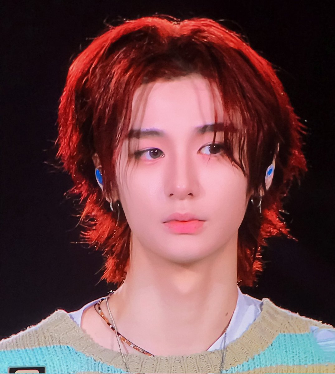 🖤🤍 tweet media