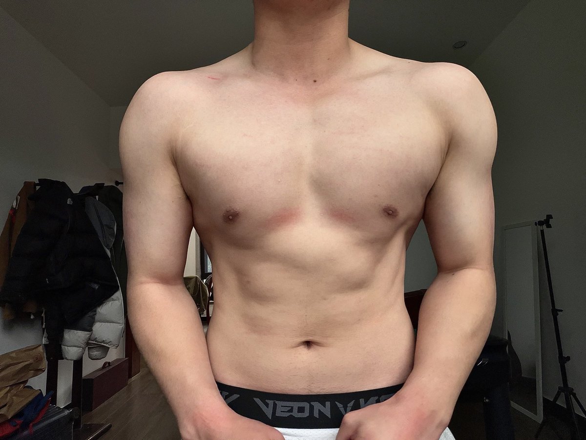 我不是忧郁男 tweet media